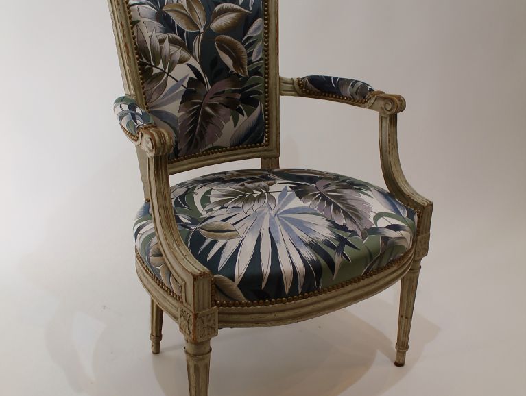 Cover of a Louis XVI convertible armchair - Fabric by the Casamance publisher with studded finish