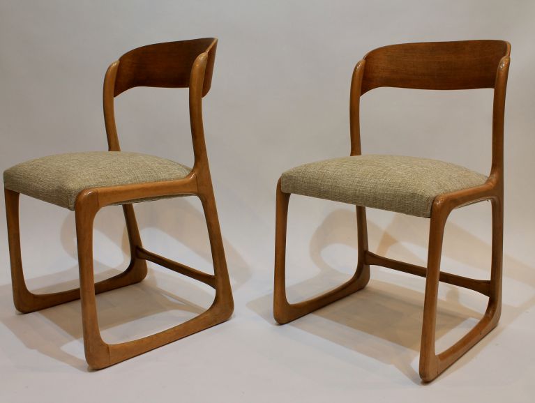 Réfection de chaises traineau- Tissu de l'éditeur Casal