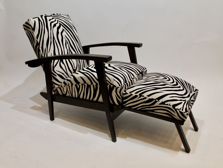 Réfection complète d'un fauteuil transformable en chaise longue - Tissu de l'éditeur Jab